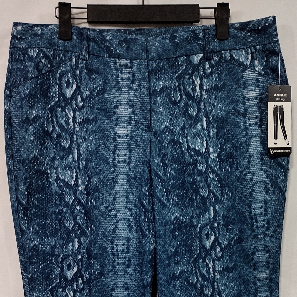 NWT New Directions Animal Print Pull On Pants Womens 12 Blue Boho Retro 90s Y2K - Picture 2 of 8